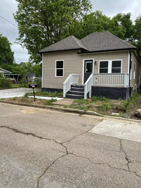 1815 Newell Ave, Chattanooga, TN 37404