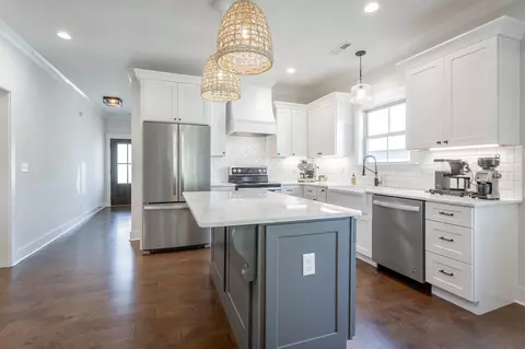 Kitchen - 844 Ferrymans Way, Chattanooga, TN 37419 photo 5 of 13