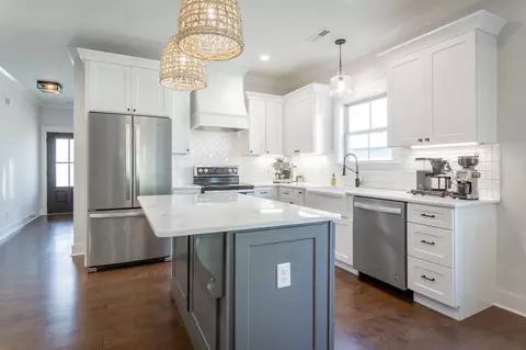 Kitchen - 844 Ferrymans Way, Chattanooga, TN 37419 photo 4 of 13