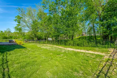Exterior - 844 Ferrymans Way, Chattanooga, TN 37419 photo 21 of 22