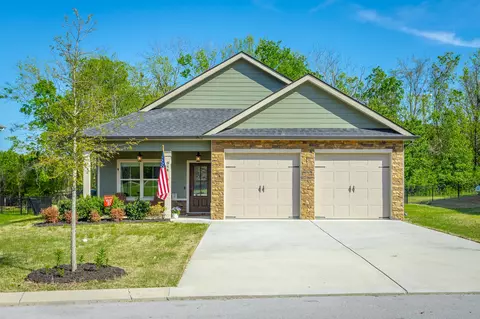 Exterior - 844 Ferrymans Way, Chattanooga, TN 37419 photo 2 of 22