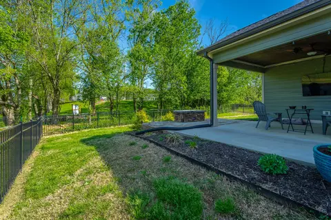 Exterior - 844 Ferrymans Way, Chattanooga, TN 37419 photo 22 of 22