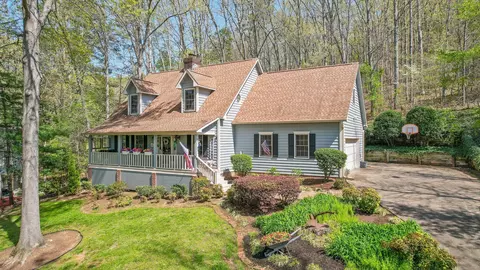 2009 Laurel Springs Dr NW, Cleveland, TN 37311