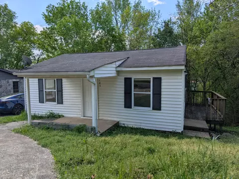 185 Orchard Ave, Rossville, GA 30741