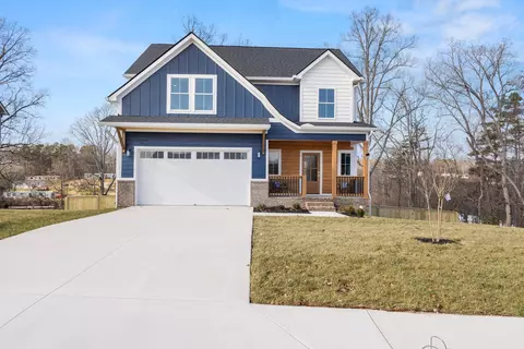 42 Battle Bluff Dr, Rossville, GA 30741