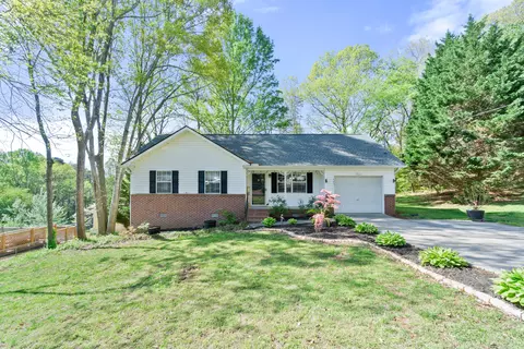 425 Wisteria Rd, Lafayette, GA 30728