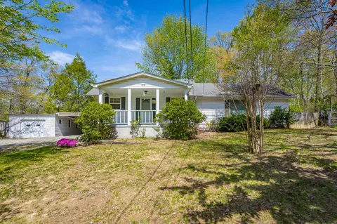 815 Bell Ave, Signal Mountain, TN 37377