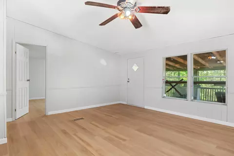 132 Hinton Ln, Ringgold, GA 30736 photo 9