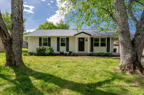 122 Pledger St, Lafayette, GA 30728