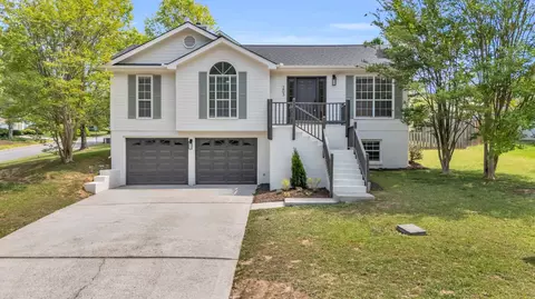 203 Brently Woods Dr, Chattanooga, TN 37421