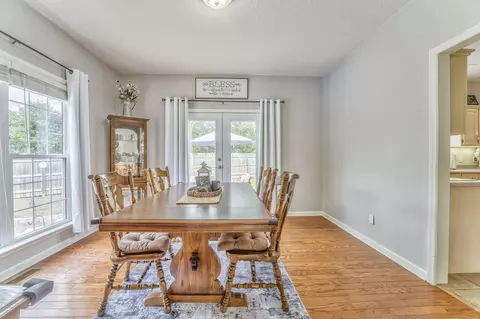 Dining - 407 Bethany Dr, Dalton, GA 30721 photo 2 of 4