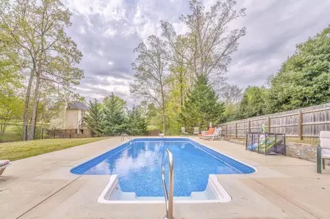 Exterior - 407 Bethany Dr, Dalton, GA 30721 photo 9 of 17
