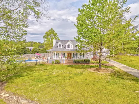 Exterior - 407 Bethany Dr, Dalton, GA 30721 photo 13 of 17