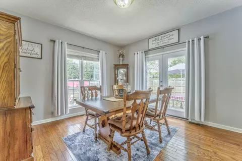 Dining - 407 Bethany Dr, Dalton, GA 30721 photo 3 of 4