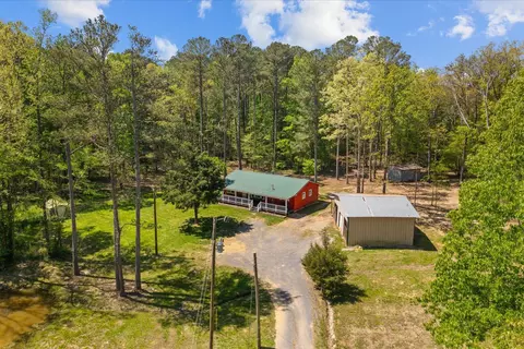 398 G H Lowery Rd, Chatsworth, GA 30705