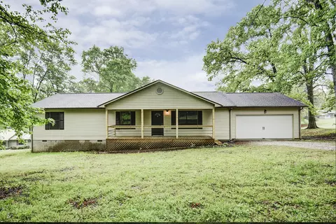 2008 Linwood Cir, Soddy Daisy, TN 37379