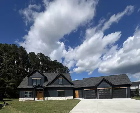 295 Willow Grove Ct #20, Ringgold, GA 30736