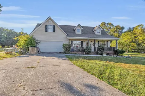83 Brutis Dr, Rock Spring, GA 30739