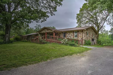 2969 Worley Chapel Rd, Trenton, GA 30752