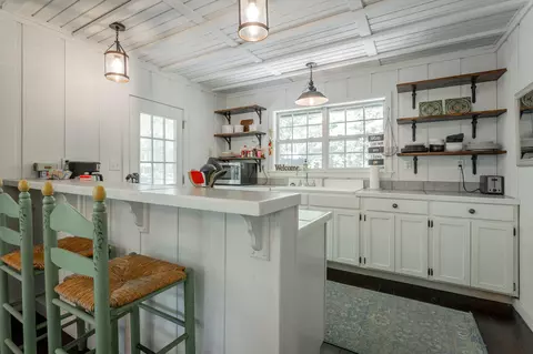 Kitchen - 145 River Bend Dr, Ocoee, TN 37361 photo 2 of 5