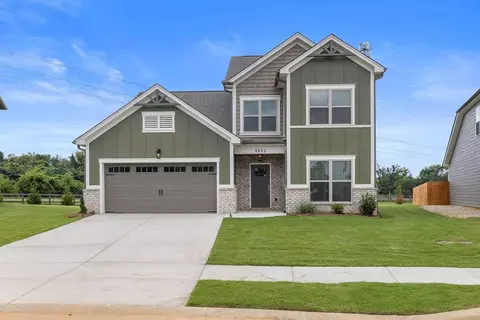 8852 Knolling Loop #38, Ooltewah, TN 37363