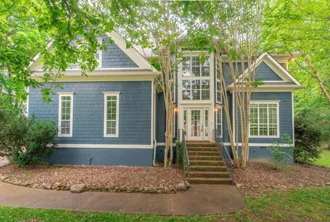 3906 Windtree Hollow Ln, Signal Mountain, TN 37377