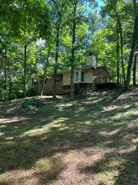 191 Waggoner St, Carthage, TN 37030