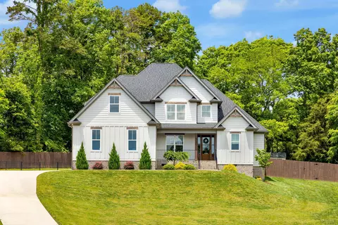 8685 Woodbury Acre Ct, Harrison, TN 37341