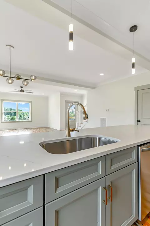 Kitchen - 242 Cascade Dr, Rossville, GA 30741 photo 11 of 11
