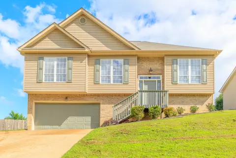 219 Brently Woods Dr, Chattanooga, TN 37421