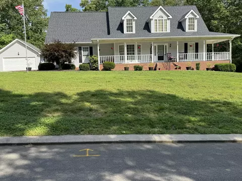 142 English Oaks Dr NE, Cleveland, TN 37323