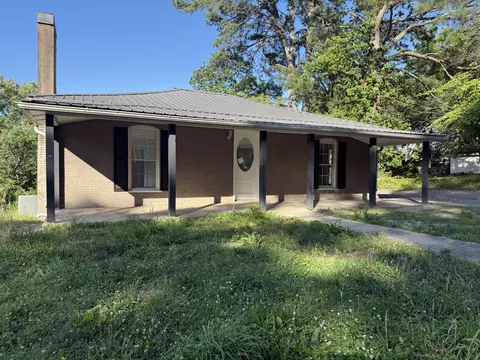 608 Bleeker St, Bridgeport, AL 35740