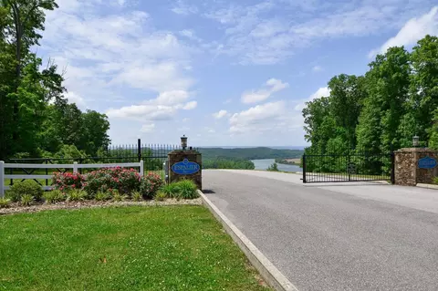00 Espalier Drive Apt 6 7 8 Dr #6, 7, & 8, Decatur, TN 37322