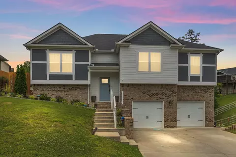 610 Hatch Trl, Soddy Daisy, TN 37379