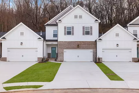 1689 Destiny Dr #15, Hixson, TN 37343