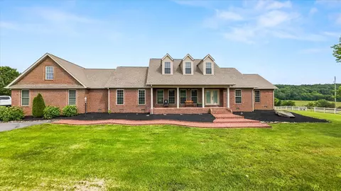727 E Dumplin Valley Rd, Jefferson City, TN 37760