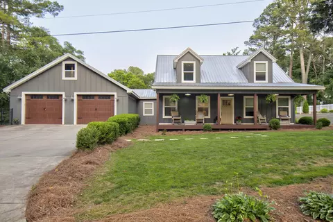 1 E Orchard Dr, Chickamauga, GA 30707