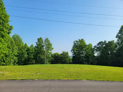 690 Preservation Dr #34, South Pittsburg, TN 37380
