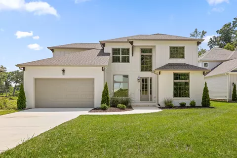 1758 River Breeze Dr, Soddy Daisy, TN 37379