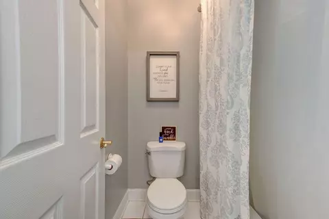 Bath - 81 Arnold Rd, Rock Spring, GA 30739 photo 6 of 6