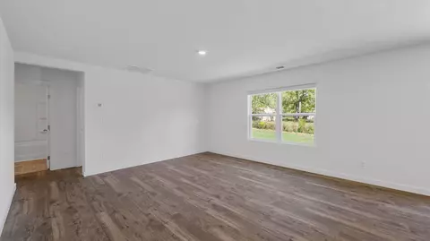 7438 Bendire Loop, Hixson, TN 37343 photo 12
