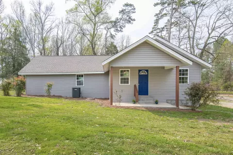749 Peavine Rd, Ringgold, GA 30736