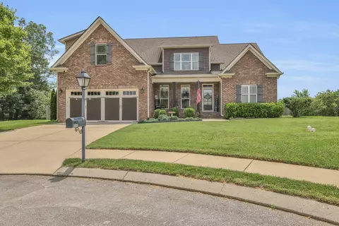 9902 Meadowstone Dr, Apison, TN 37302