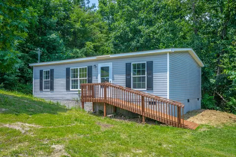 63 Walking Horse Ln, Tunnel Hill, GA 30755