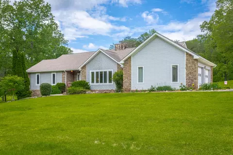 19 Lower Brow Rd, Dunlap, TN 37327