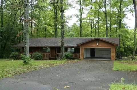 660 County Road 823, Higdon, AL 35979