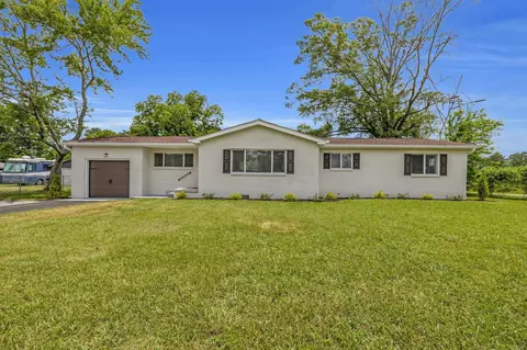 185 Block Rd, Rossville, GA 30741