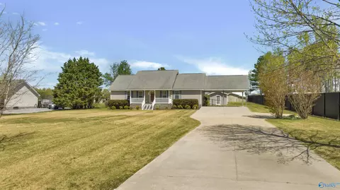 633 County Road 507, Rainsville, AL 35986