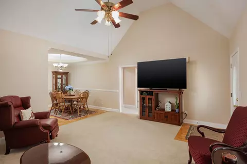750 Windrush Loop, Chattanooga, TN 37421 photo 16