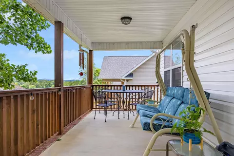 750 Windrush Loop, Chattanooga, TN 37421 photo 4